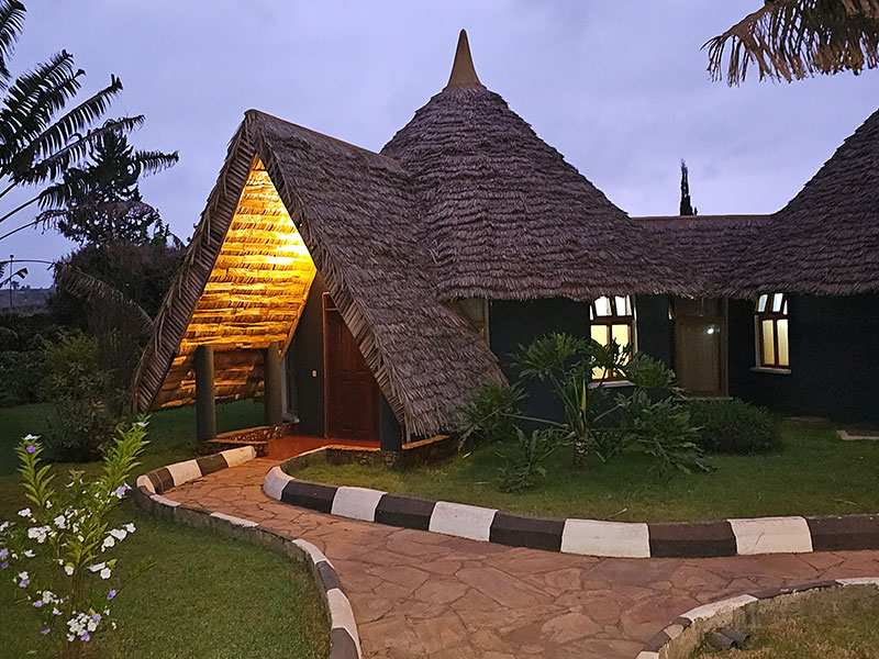 Volcán Kilimanjaro con Arusha y Moshi